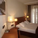 Leyendas Hotel 3*