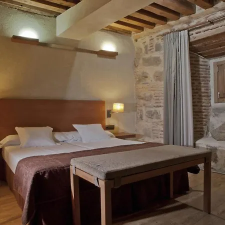 Leyendas Hotel 3*