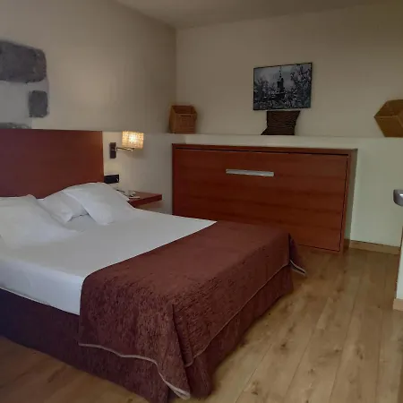 Leyendas Hotel