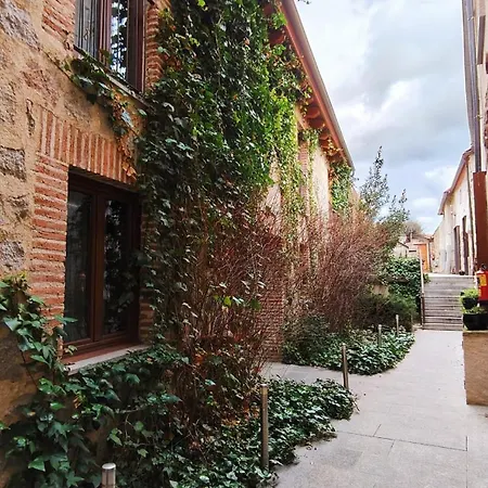 Leyendas Hotel